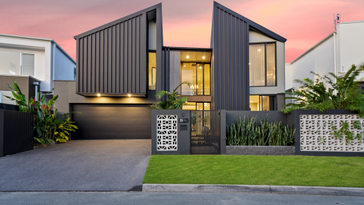 Twin Peaks Lysaght Steel Walling